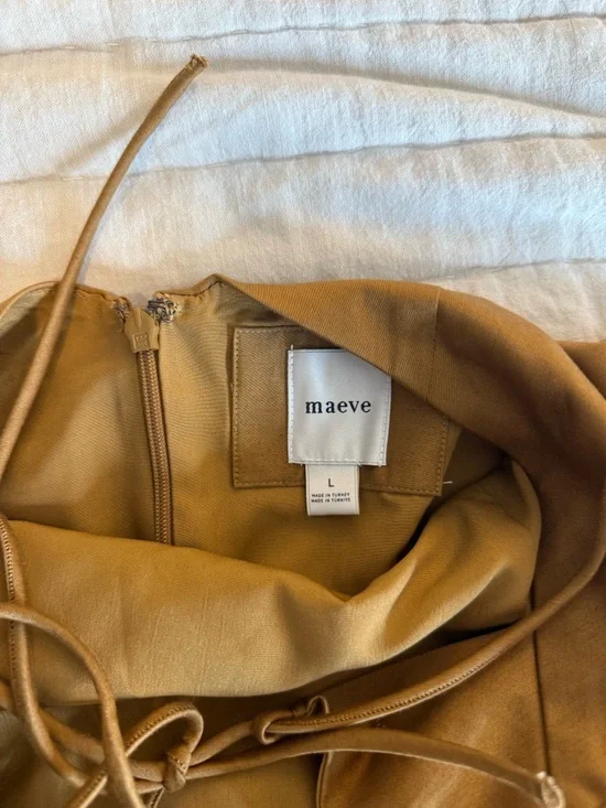 Brown Ruffled Hem Mini Dress - Picture 4 of 5